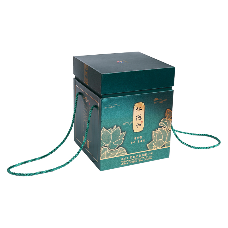 Customized christmas and chinese new year gift box with lid