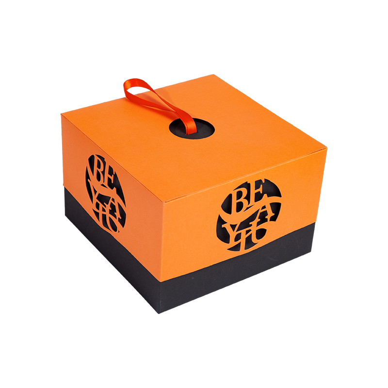 Customized christmas and chinese new year gift box with lid